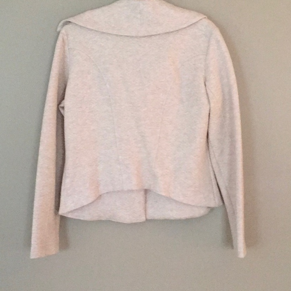 Jacket - Picture 2 of 4